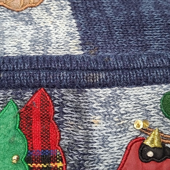 TIARA INTERNATIONAL Christmas Collection Women's Zip Front Cardigan MEDIUM - Picture 15 of 16